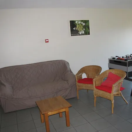 Lovely Holiday In Heilrimont With Garden Vakantiehuis *